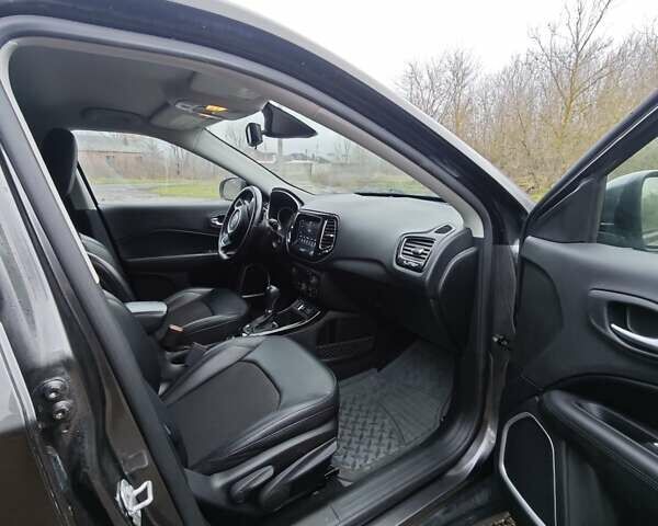 Серый Джип Компас, объемом двигателя 2.36 л и пробегом 124 тыс. км за 15755 $, фото 12 на Automoto.ua