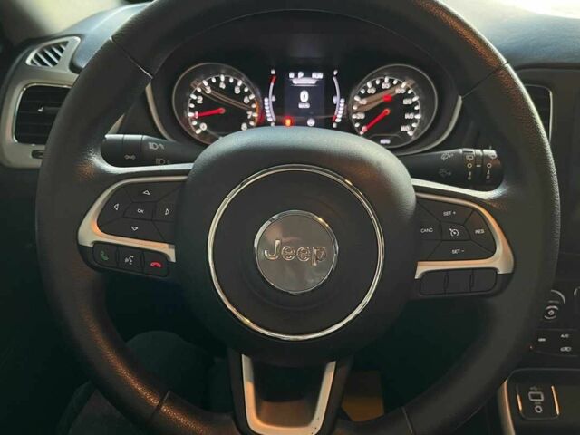 Серый Джип Компас, объемом двигателя 2.4 л и пробегом 89 тыс. км за 18500 $, фото 10 на Automoto.ua