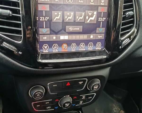 Серый Джип Компас, объемом двигателя 2.36 л и пробегом 48 тыс. км за 17600 $, фото 20 на Automoto.ua