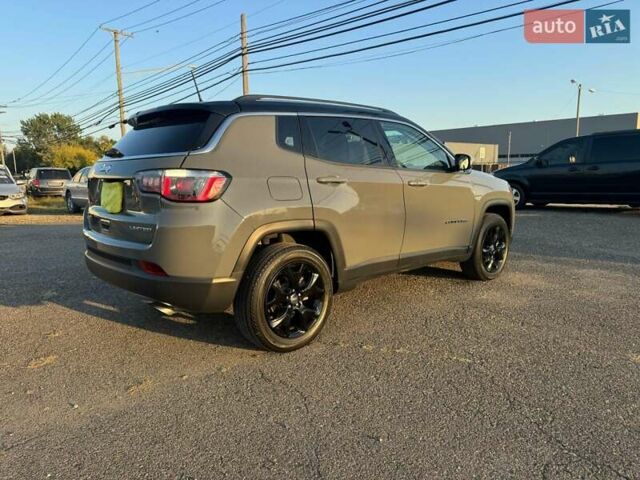 Сірий Джип Compass, об'ємом двигуна 2.36 л та пробігом 32 тис. км за 3900 $, фото 3 на Automoto.ua