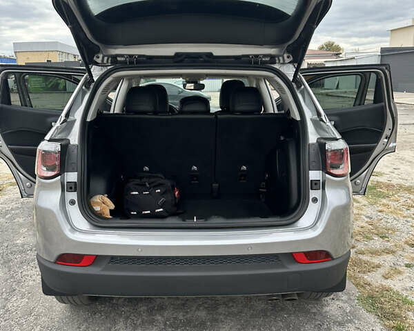 Серый Джип Компас, объемом двигателя 2.36 л и пробегом 80 тыс. км за 18800 $, фото 18 на Automoto.ua