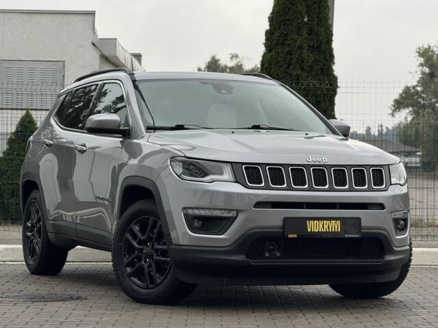 Сірий Джип Compass, об'ємом двигуна 2.4 л та пробігом 130 тис. км за 17350 $, фото 4 на Automoto.ua