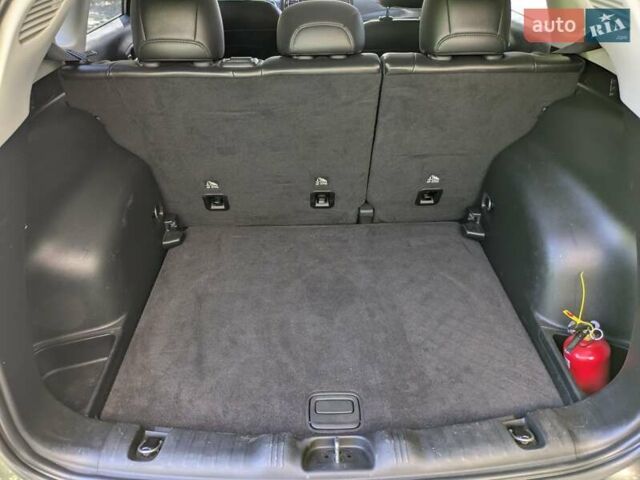 Серый Джип Компас, объемом двигателя 2.36 л и пробегом 123 тыс. км за 18750 $, фото 11 на Automoto.ua