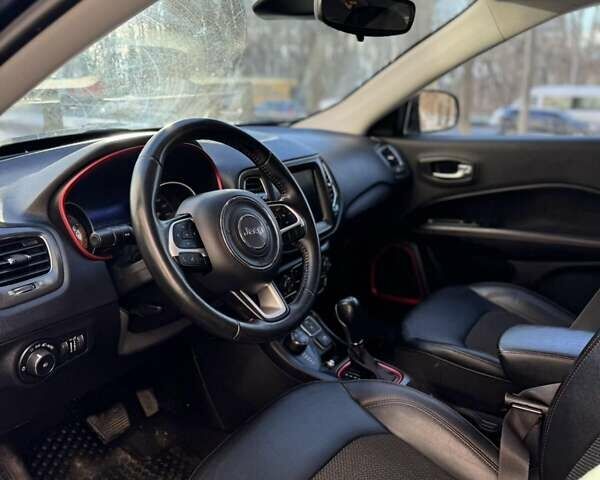 Серый Джип Компас, объемом двигателя 2.36 л и пробегом 123 тыс. км за 16600 $, фото 8 на Automoto.ua