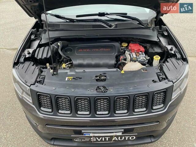 Серый Джип Компас, объемом двигателя 2.36 л и пробегом 201 тыс. км за 15499 $, фото 58 на Automoto.ua