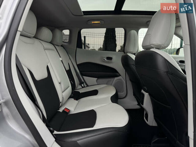 Серый Джип Компас, объемом двигателя 2.4 л и пробегом 130 тыс. км за 16950 $, фото 39 на Automoto.ua