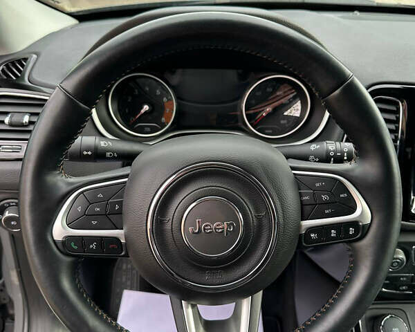 Серый Джип Компас, объемом двигателя 2.4 л и пробегом 110 тыс. км за 16900 $, фото 26 на Automoto.ua