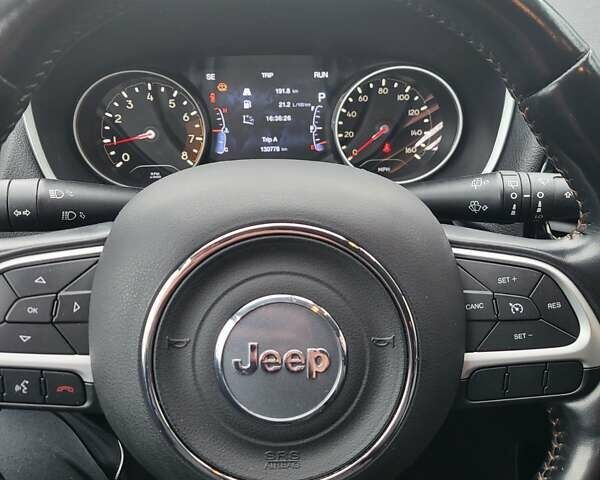 Серый Джип Компас, объемом двигателя 2.36 л и пробегом 130 тыс. км за 15500 $, фото 17 на Automoto.ua