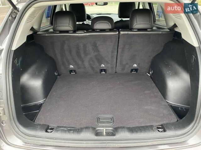 Серый Джип Компас, объемом двигателя 2.36 л и пробегом 201 тыс. км за 15499 $, фото 60 на Automoto.ua