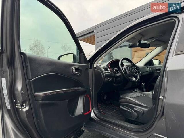 Сірий Джип Compass, об'ємом двигуна 2.36 л та пробігом 199 тис. км за 13900 $, фото 17 на Automoto.ua