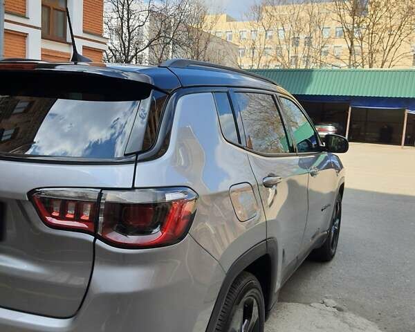 Серый Джип Компас, объемом двигателя 2.36 л и пробегом 71 тыс. км за 16950 $, фото 18 на Automoto.ua