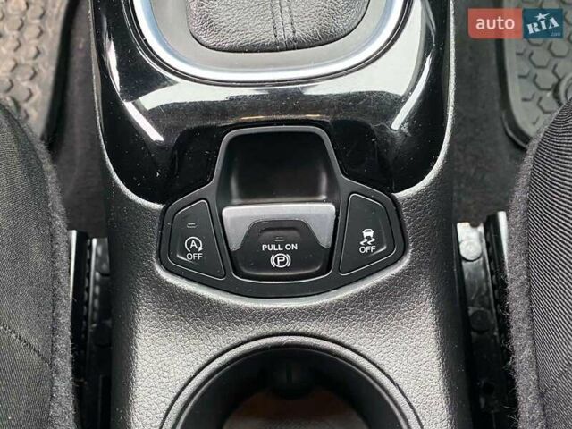 Серый Джип Компас, объемом двигателя 2.36 л и пробегом 201 тыс. км за 15499 $, фото 51 на Automoto.ua