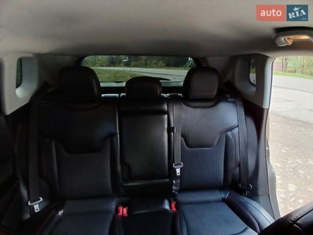 Серый Джип Компас, объемом двигателя 2.4 л и пробегом 130 тыс. км за 19500 $, фото 42 на Automoto.ua