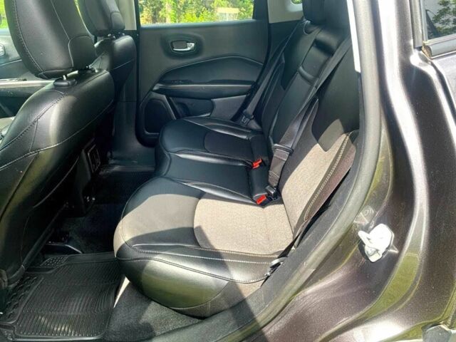 Сірий Джип Compass, об'ємом двигуна 2.4 л та пробігом 43 тис. км за 4500 $, фото 14 на Automoto.ua