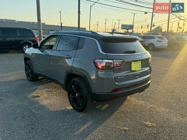 Сірий Джип Compass, об'ємом двигуна 2.36 л та пробігом 32 тис. км за 3900 $, фото 2 на Automoto.ua
