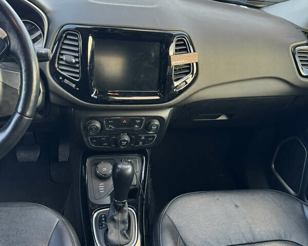 Сірий Джип Compass, об'ємом двигуна 2.36 л та пробігом 78 тис. км за 16700 $, фото 9 на Automoto.ua