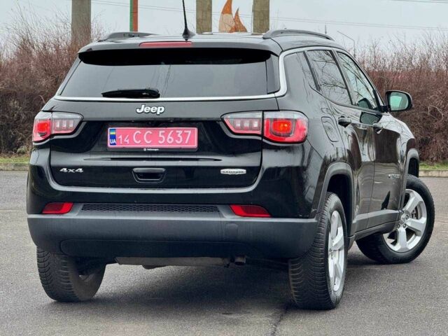 Серый Джип Компас, объемом двигателя 0 л и пробегом 60 тыс. км за 14100 $, фото 4 на Automoto.ua