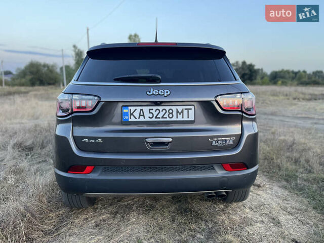 Сірий Джип Compass, об'ємом двигуна 2.36 л та пробігом 52 тис. км за 17000 $, фото 1 на Automoto.ua