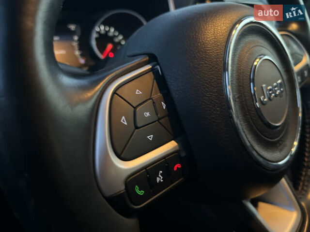 Сірий Джип Compass, об'ємом двигуна 2.36 л та пробігом 52 тис. км за 17000 $, фото 45 на Automoto.ua