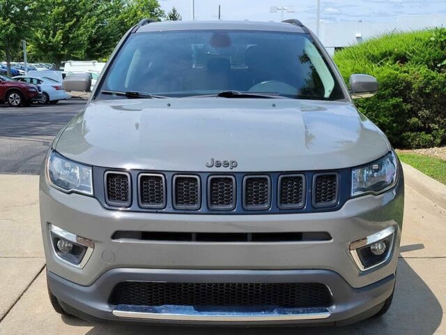 Сірий Джип Compass, об'ємом двигуна 2.4 л та пробігом 32 тис. км за 5500 $, фото 1 на Automoto.ua