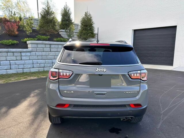 Сірий Джип Compass, об'ємом двигуна 2.4 л та пробігом 32 тис. км за 9900 $, фото 5 на Automoto.ua