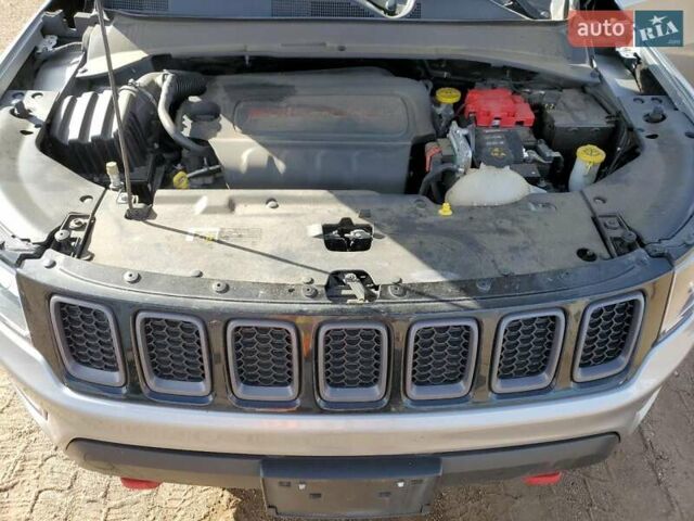 Сірий Джип Compass, об'ємом двигуна 2.4 л та пробігом 96 тис. км за 3100 $, фото 11 на Automoto.ua