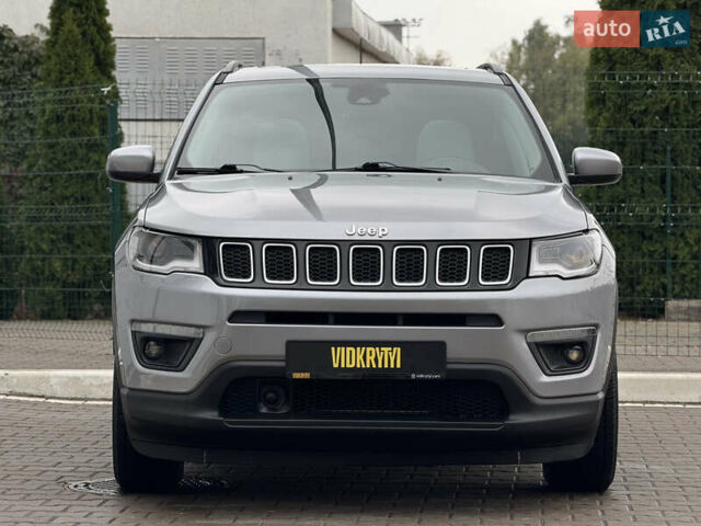 Серый Джип Компас, объемом двигателя 2.4 л и пробегом 130 тыс. км за 16950 $, фото 2 на Automoto.ua