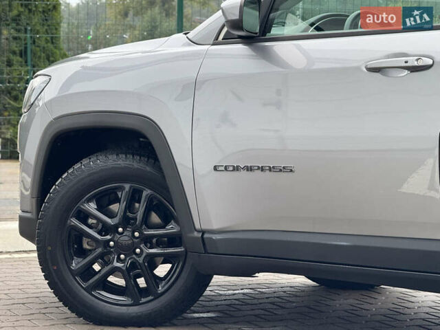 Серый Джип Компас, объемом двигателя 2.4 л и пробегом 130 тыс. км за 16950 $, фото 18 на Automoto.ua