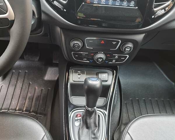 Серый Джип Компас, объемом двигателя 2.36 л и пробегом 71 тыс. км за 16950 $, фото 24 на Automoto.ua