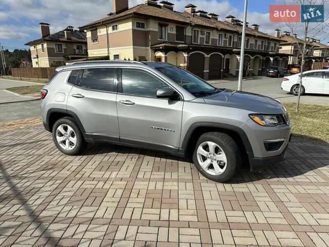 Серый Джип Компас, объемом двигателя 2.36 л и пробегом 133 тыс. км за 16450 $, фото 6 на Automoto.ua