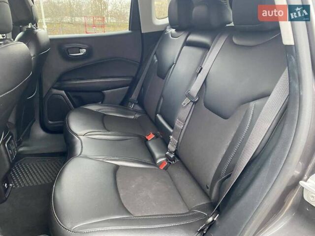 Серый Джип Компас, объемом двигателя 2.36 л и пробегом 201 тыс. км за 15499 $, фото 30 на Automoto.ua