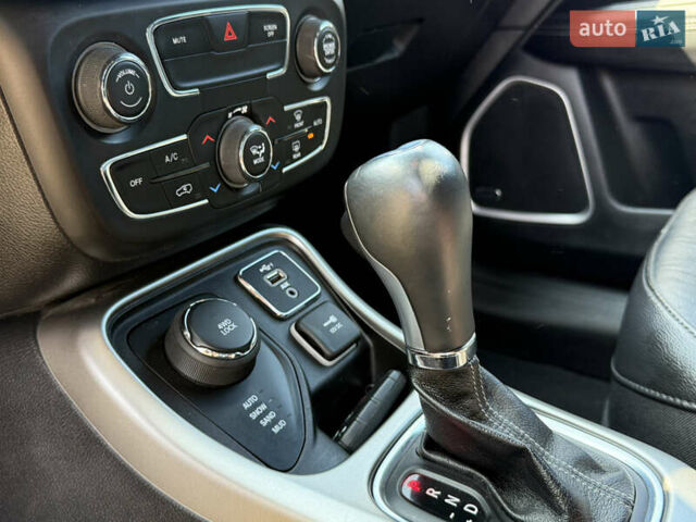 Серый Джип Компас, объемом двигателя 2.36 л и пробегом 80 тыс. км за 17500 $, фото 41 на Automoto.ua