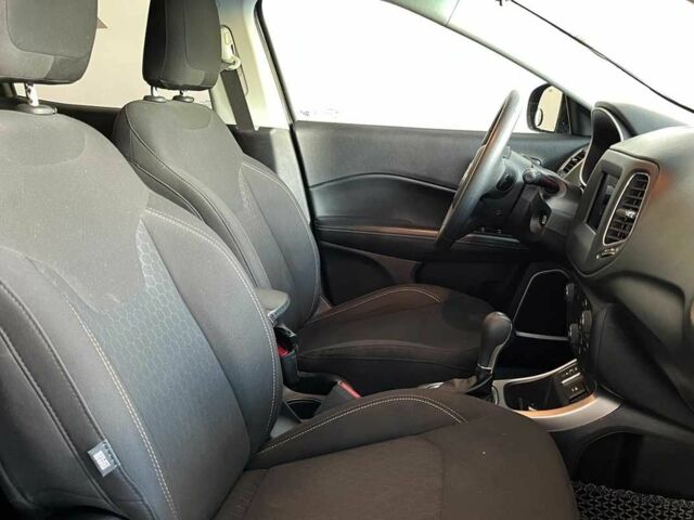 Серый Джип Компас, объемом двигателя 2.4 л и пробегом 89 тыс. км за 18500 $, фото 22 на Automoto.ua