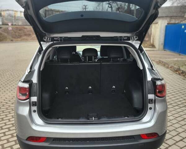 Серый Джип Компас, объемом двигателя 2.36 л и пробегом 130 тыс. км за 15500 $, фото 19 на Automoto.ua