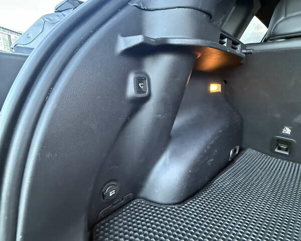 Серый Джип Компас, объемом двигателя 1.33 л и пробегом 76 тыс. км за 27999 $, фото 23 на Automoto.ua