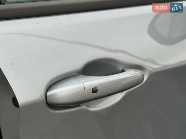 Серый Джип Компас, объемом двигателя 2.4 л и пробегом 130 тыс. км за 16950 $, фото 40 на Automoto.ua