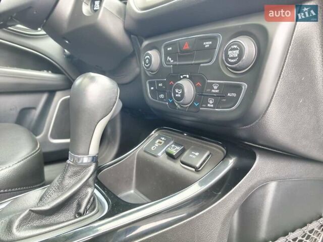 Серый Джип Компас, объемом двигателя 2.36 л и пробегом 89 тыс. км за 16000 $, фото 18 на Automoto.ua