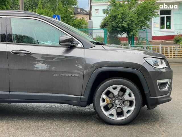 Серый Джип Компас, объемом двигателя 2.4 л и пробегом 28 тыс. км за 19690 $, фото 5 на Automoto.ua