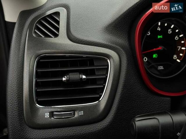 Сірий Джип Compass, об'ємом двигуна 2.36 л та пробігом 199 тис. км за 13900 $, фото 23 на Automoto.ua