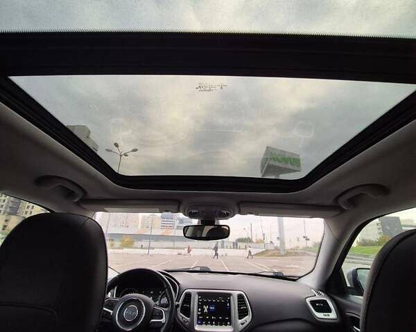 Сірий Джип Compass, об'ємом двигуна 2.4 л та пробігом 97 тис. км за 14500 $, фото 7 на Automoto.ua