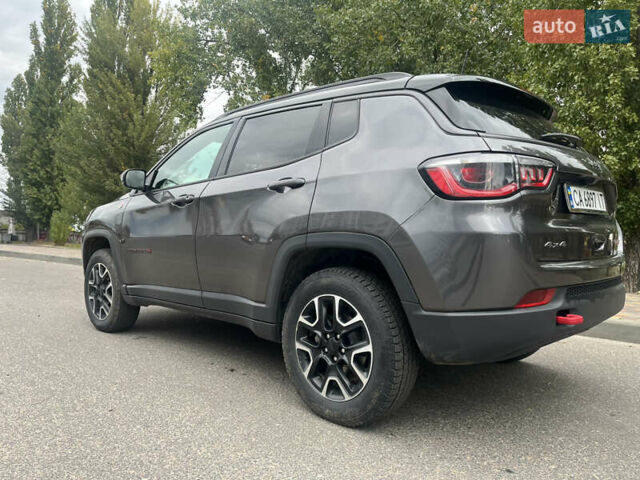 Серый Джип Компас, объемом двигателя 2.36 л и пробегом 42 тыс. км за 17500 $, фото 2 на Automoto.ua