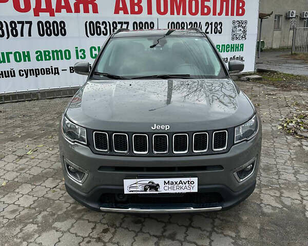 Серый Джип Компас, объемом двигателя 2.4 л и пробегом 110 тыс. км за 16900 $, фото 1 на Automoto.ua