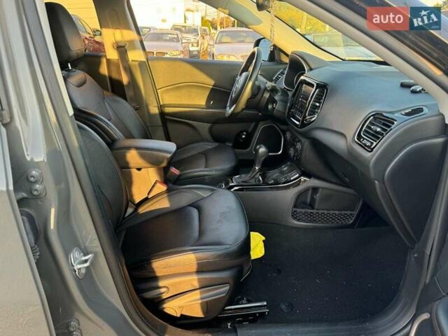 Сірий Джип Compass, об'ємом двигуна 2.36 л та пробігом 32 тис. км за 3900 $, фото 4 на Automoto.ua