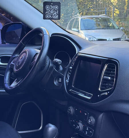 Сірий Джип Compass, об'ємом двигуна 2.4 л та пробігом 194 тис. км за 14300 $, фото 7 на Automoto.ua