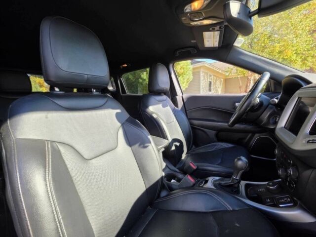 Серый Джип Компас, объемом двигателя 2.4 л и пробегом 28 тыс. км за 4400 $, фото 9 на Automoto.ua