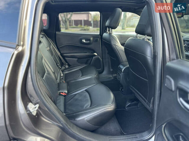 Сірий Джип Compass, об'ємом двигуна 2.4 л та пробігом 152 тис. км за 14700 $, фото 37 на Automoto.ua