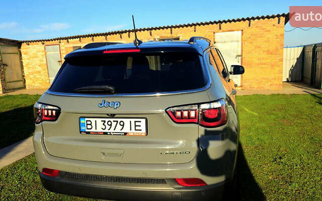 Сірий Джип Compass, об'ємом двигуна 2.36 л та пробігом 36 тис. км за 18000 $, фото 5 на Automoto.ua