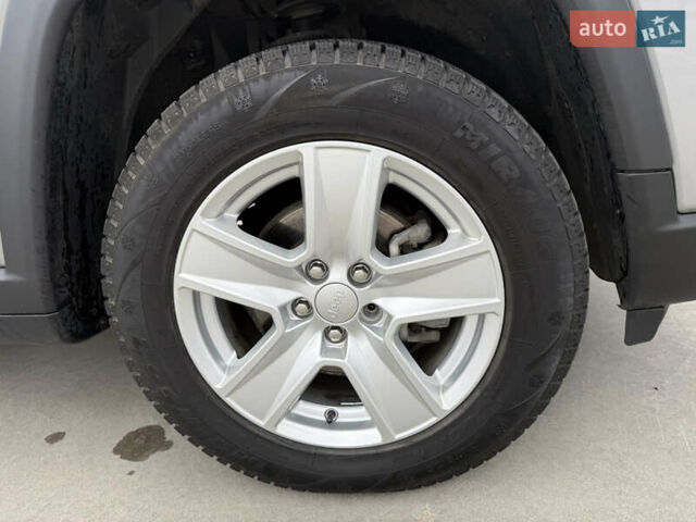 Сірий Джип Compass, об'ємом двигуна 2.36 л та пробігом 73 тис. км за 21900 $, фото 27 на Automoto.ua