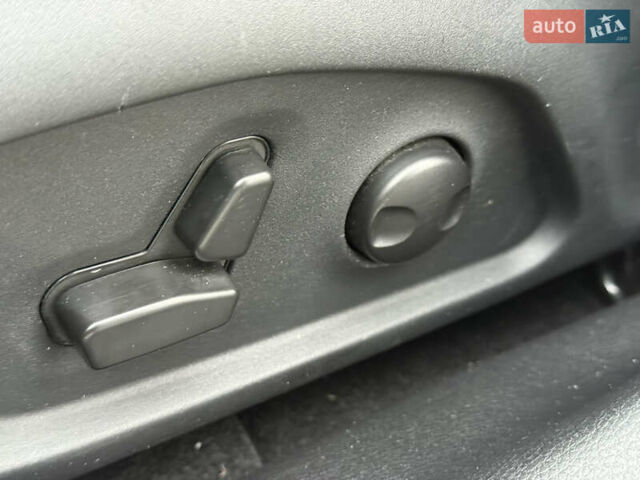 Сірий Джип Compass, об'ємом двигуна 2.36 л та пробігом 73 тис. км за 21900 $, фото 46 на Automoto.ua