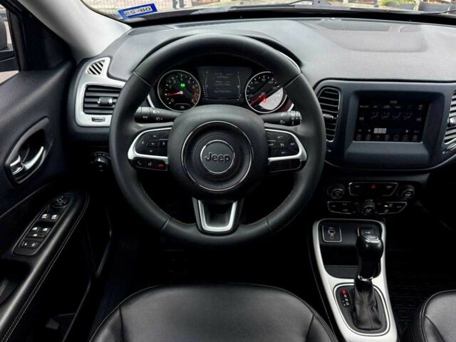 Серый Джип Компас, объемом двигателя 2.4 л и пробегом 128 тыс. км за 17800 $, фото 10 на Automoto.ua